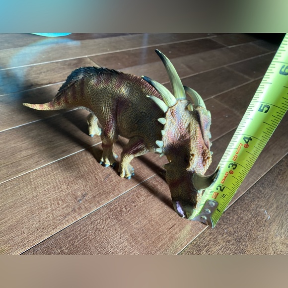 CollectA Styracosaurus Dinosaur 2017 - Picture 8 of 9